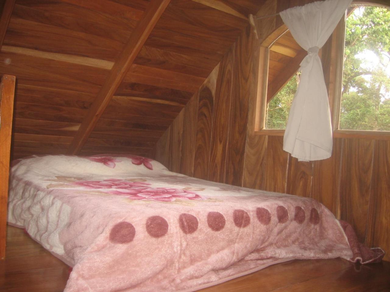 Monteverde Romantic Cottage Exterior photo