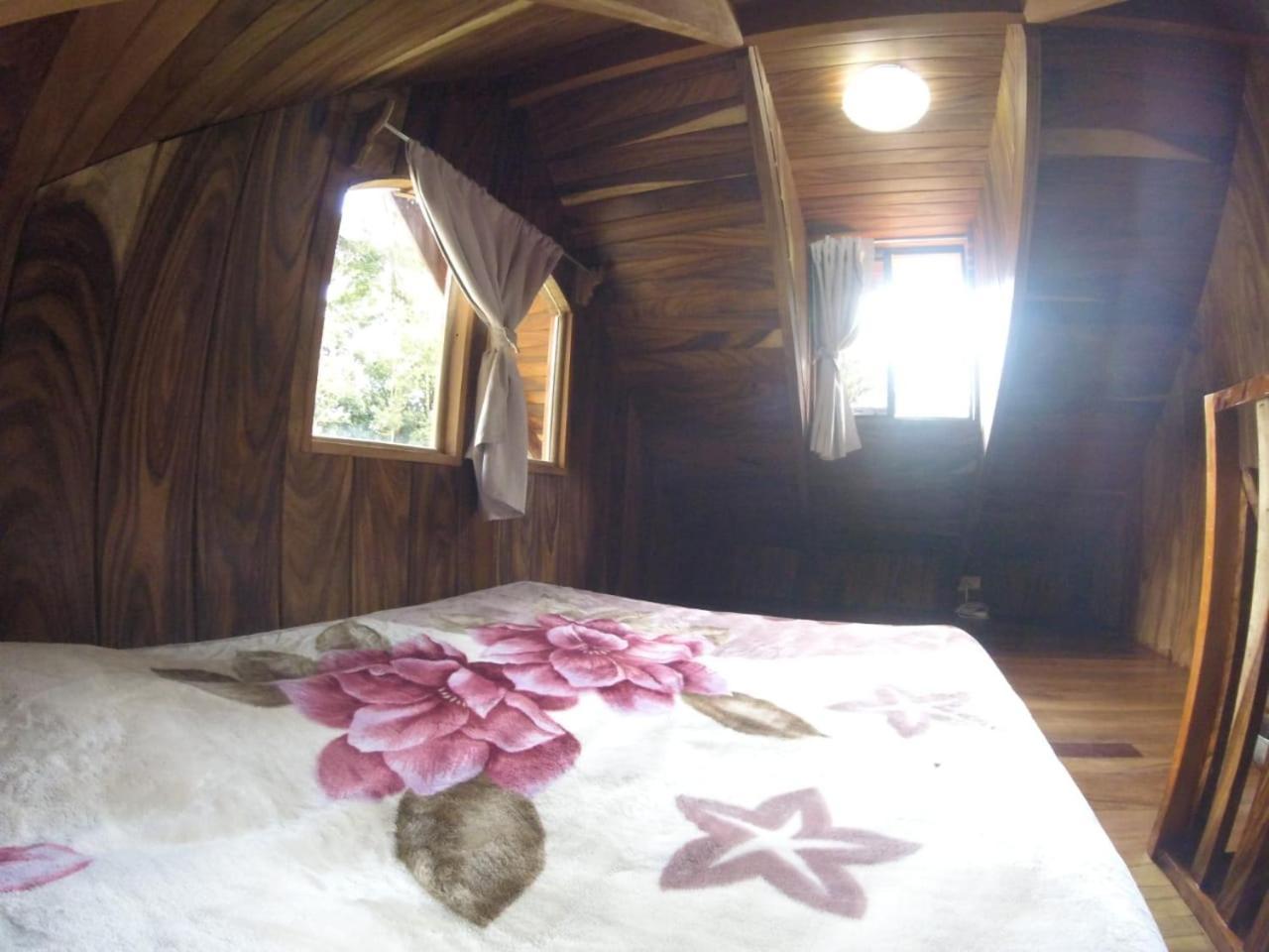 Monteverde Romantic Cottage Exterior photo